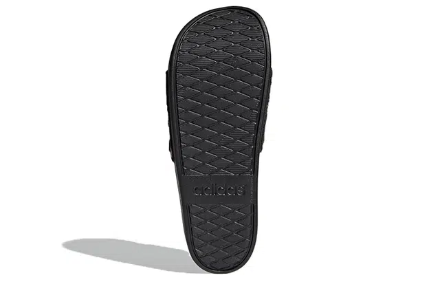 adidas Adilette Comfort Slides