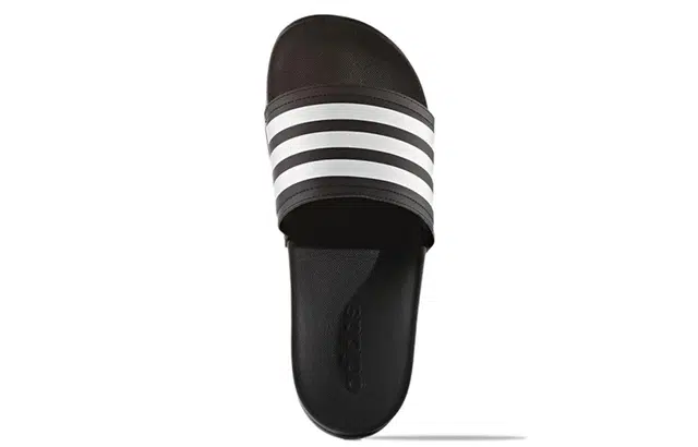 adidas Adilette