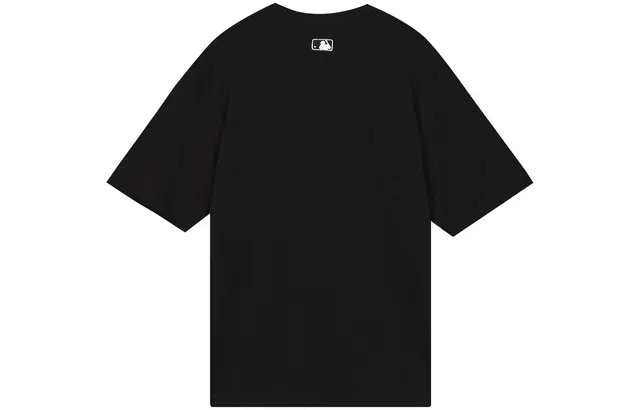 MLB T