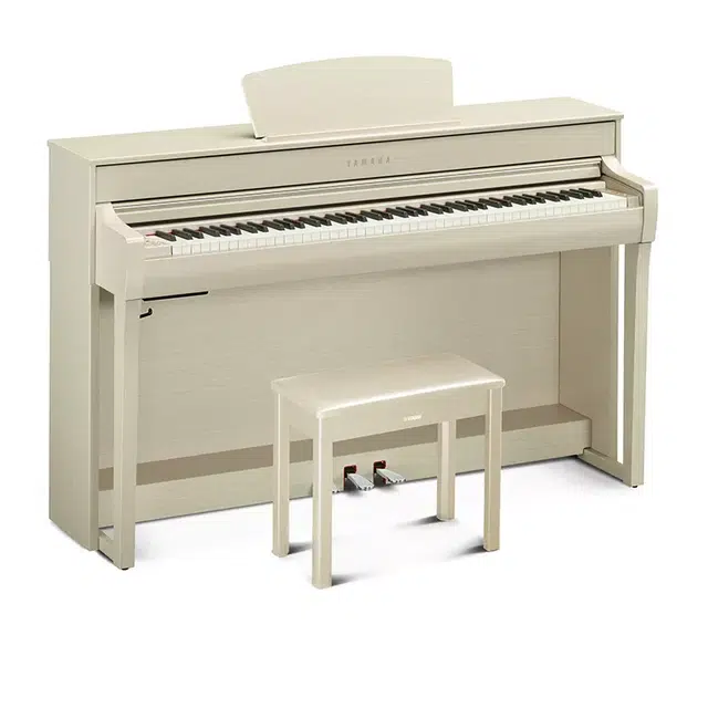 YAMAHA CLP735