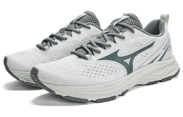 Mizuno Racer S