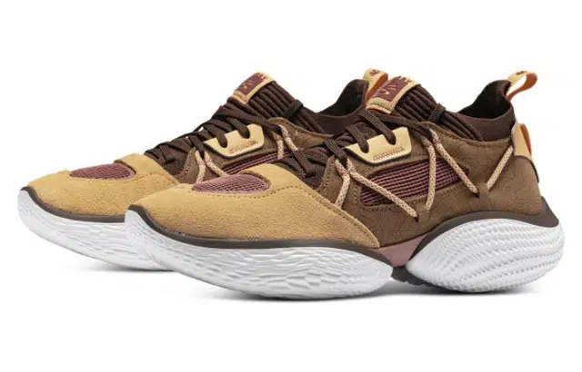Under Armour Curry Flow 10
