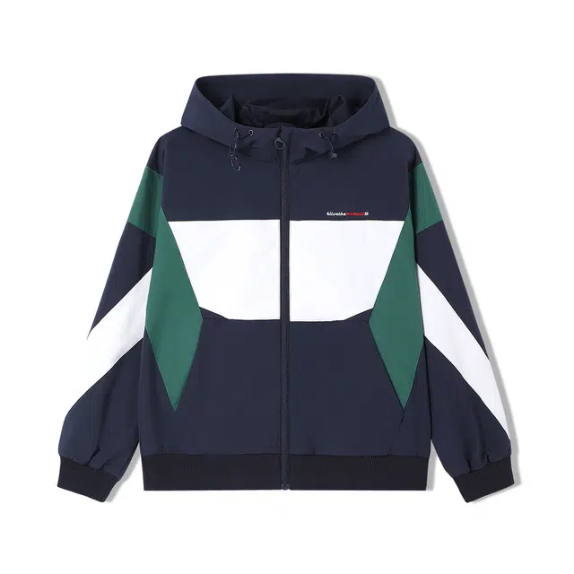 Elle Active