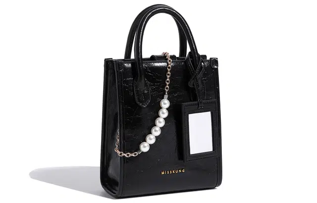 Miss Kung Tote