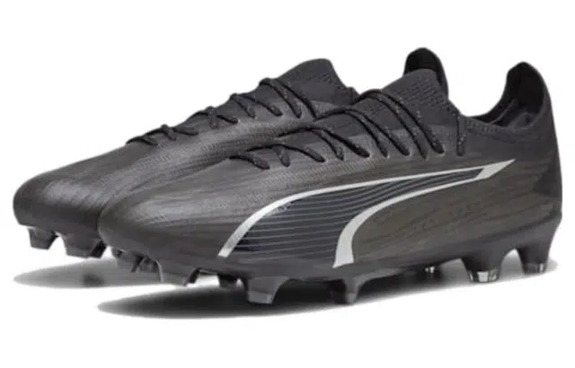 PUMA Ultra Ultimate