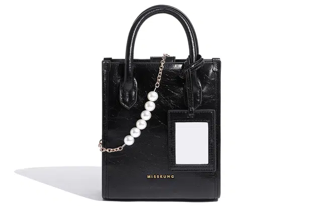 Miss Kung Tote