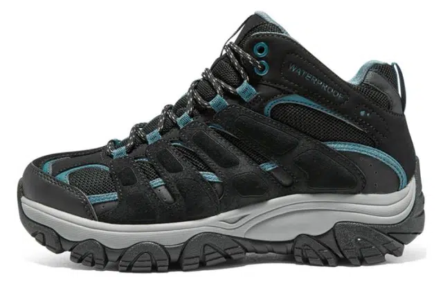 Skechers Go Walk Outdoor