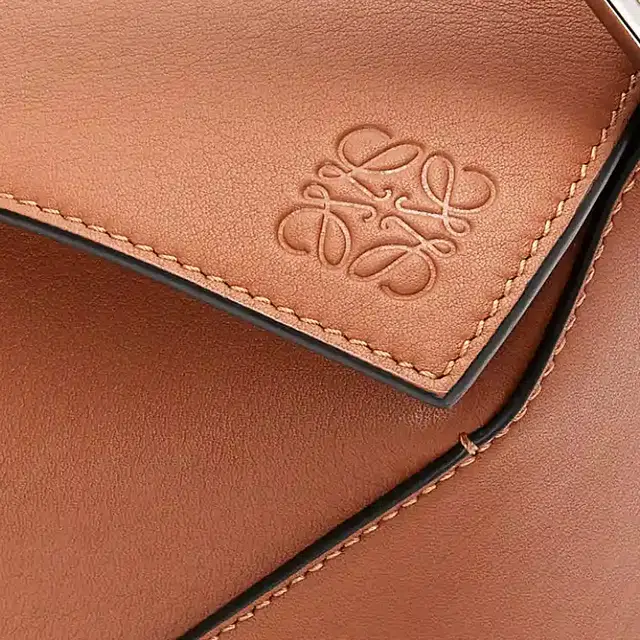 LOEWE Puzzle
