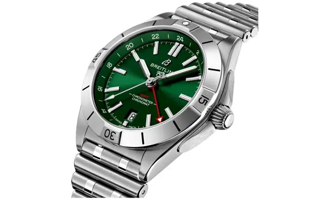 BREITLING 200 40mm A32398101L1A1