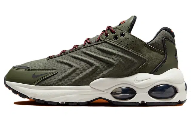 Nike Air Max TW