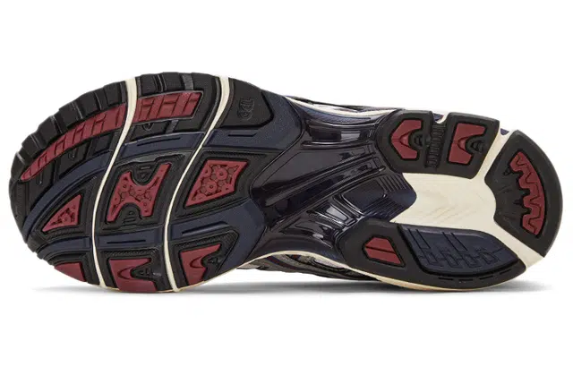 Asics Gel-Kayano Legacy Y2K CityWalk