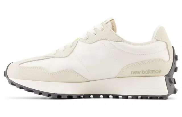 New Balance 327