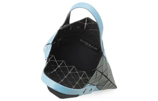 ISSEY MIYAKE PRISM STRIPE Tote