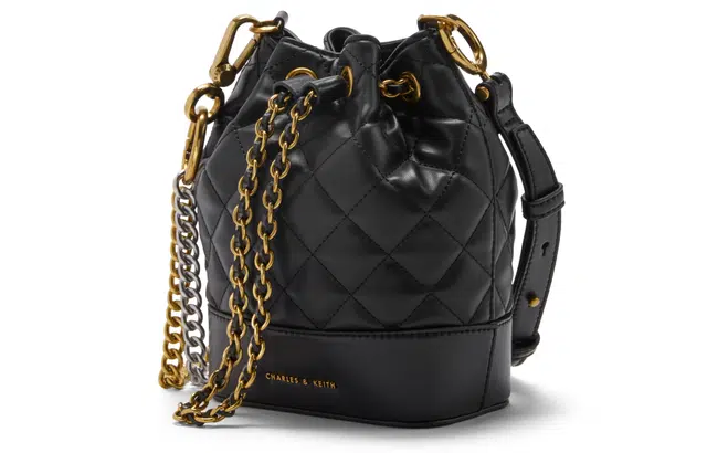 CHARLESKEITH BlackIvory