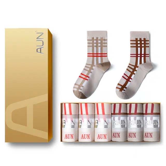 AUN 6