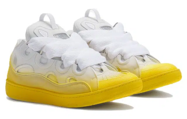 Lanvin Curb