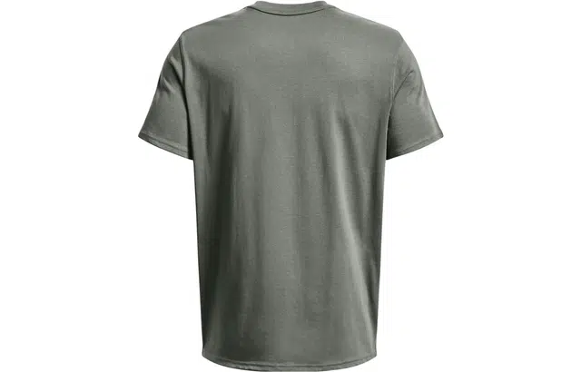 Under Armour T