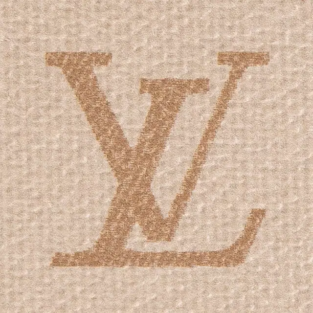 LOUIS VUITTON Pochette Cosmetic