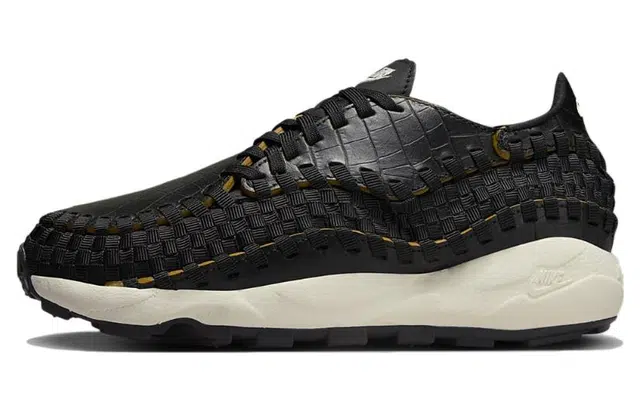 Nike Footscape Woven "Black"