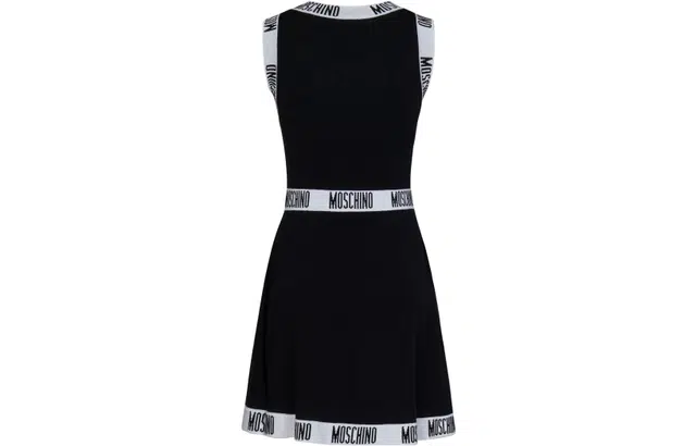 MOSCHINO