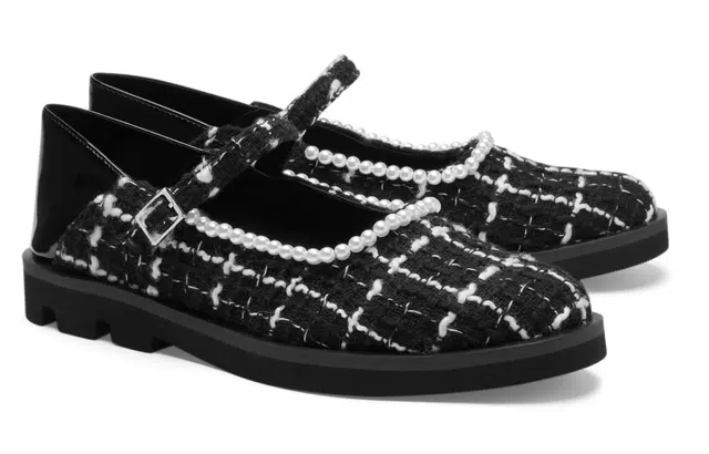 Charles & Keith Mary Jane Pearl