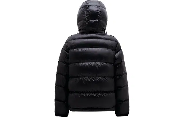 LINCchic FW23 90