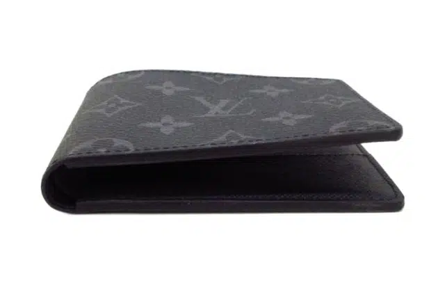 LOUIS VUITTON Slender Eclipse81