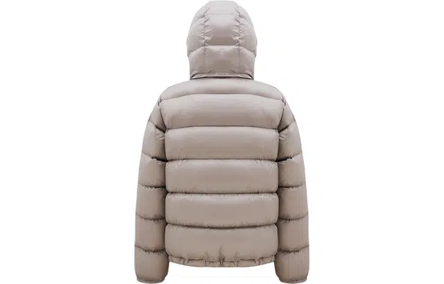 LINCchic FW23 90