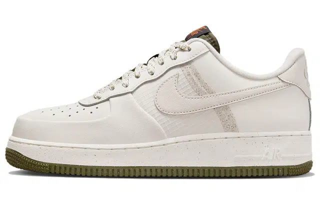 Nike Air Force 1 Low 07 LV8