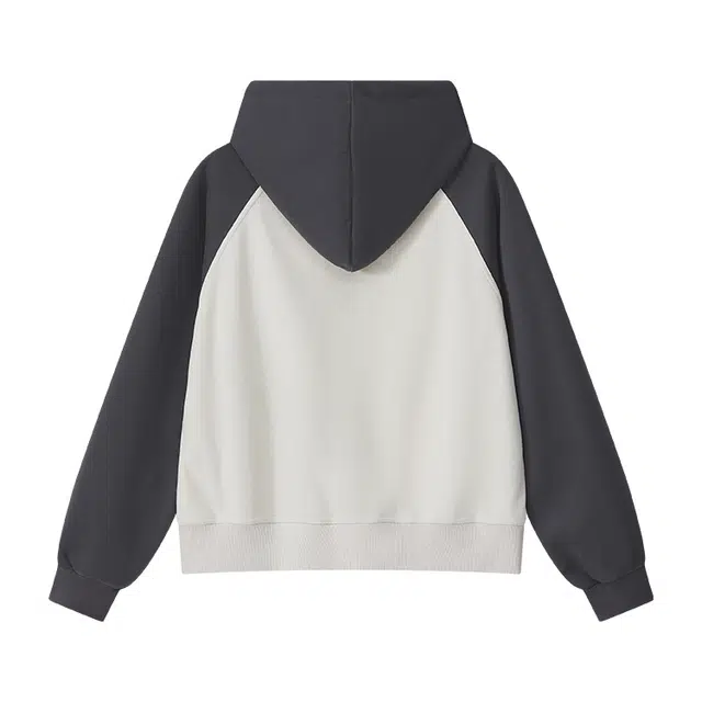 Katie Ermilio oversize