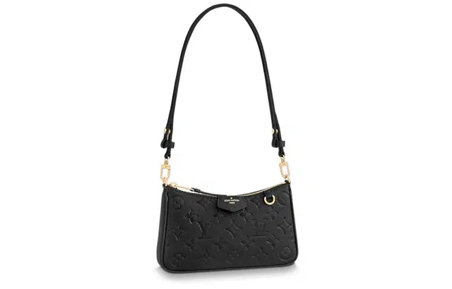 LOUIS VUITTON Easy Pouch On Strap D