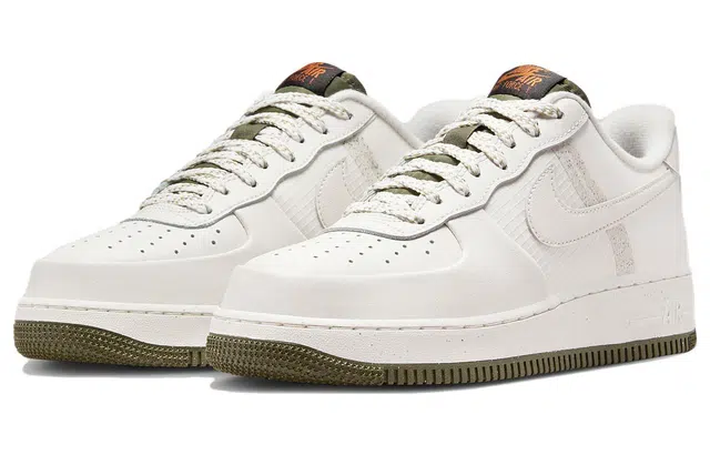 Nike Air Force 1 Low 07 LV8