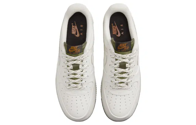 Nike Air Force 1 Low 07 LV8