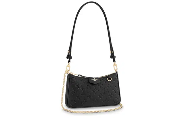 LOUIS VUITTON Easy Pouch On Strap D