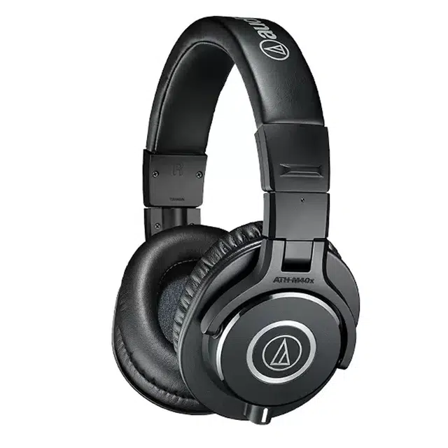 Audio Technia()