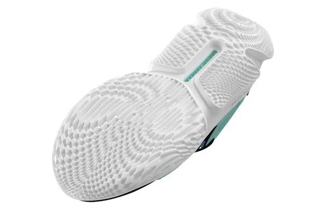 Under Armour Flow Breakthru