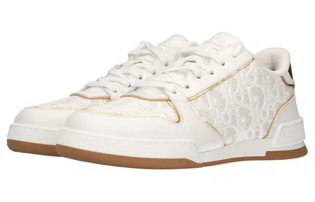 DIOR One