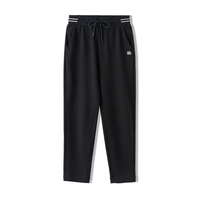 Elle Active