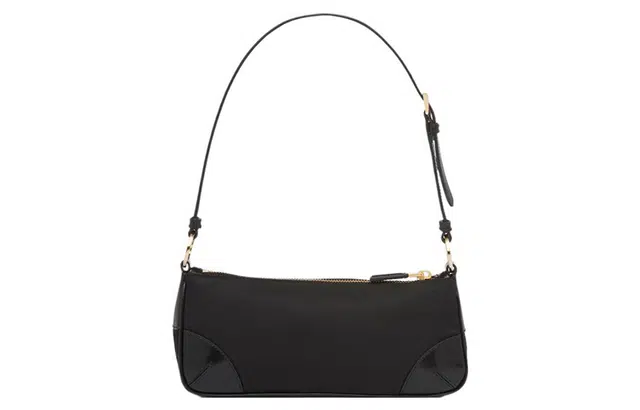 PRADA Re-Edition 2002