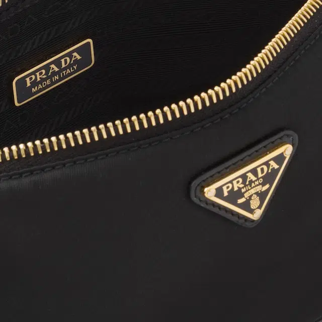 PRADA Re-Edition 2002