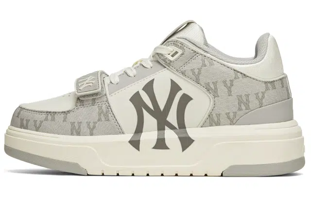 MLB Yankees Grey Mid Sneakers
