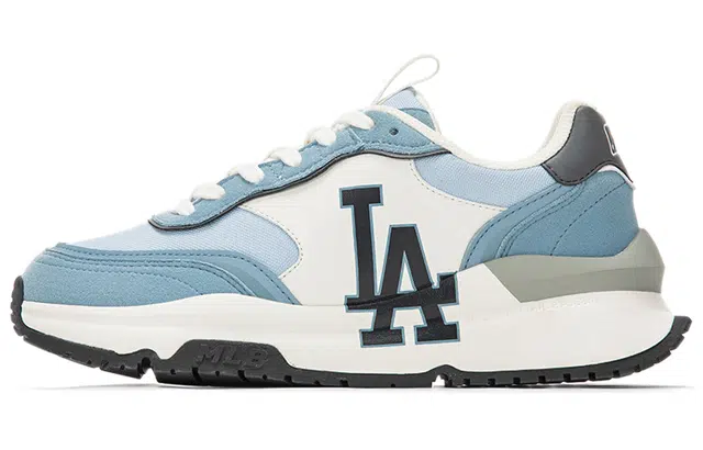 MLB Retro Dad Sneakers