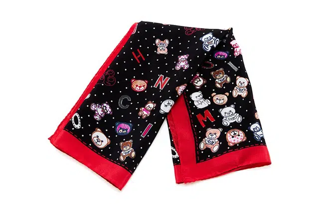 MOSCHINO
