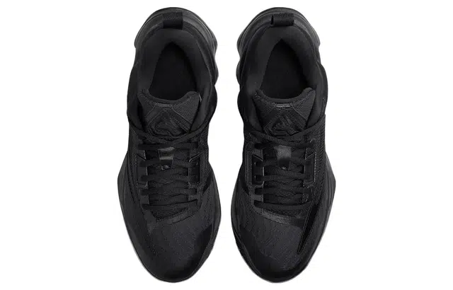Nike Giannis Immortality 3 "Triple Black"