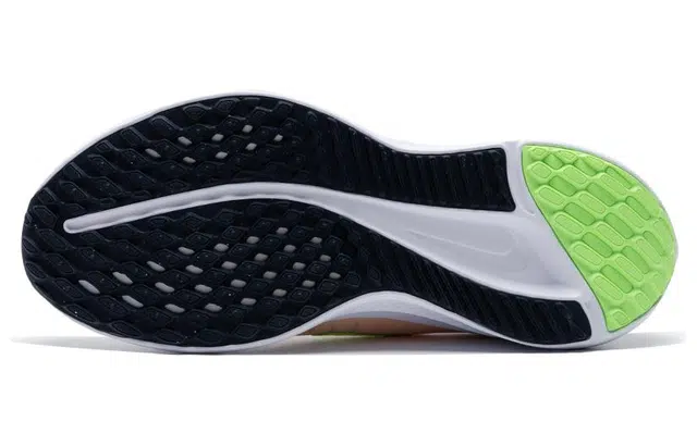 Nike Quest 5