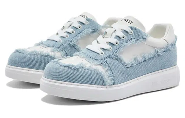 NINE WEST