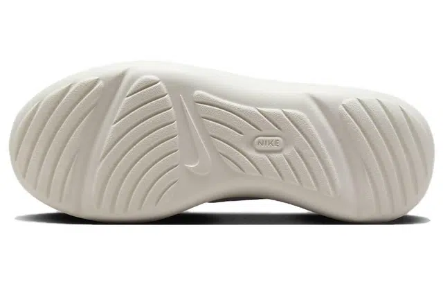 Nike E-Series AD