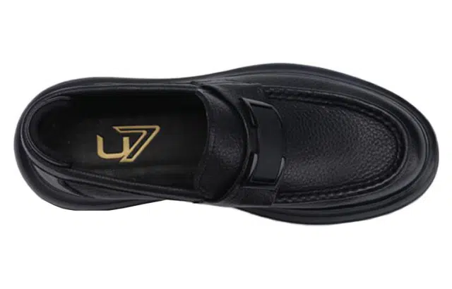 U7