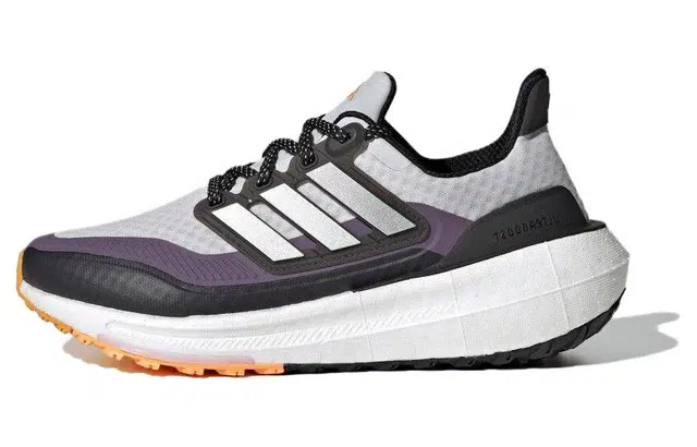 adidas Ultraboost Light
