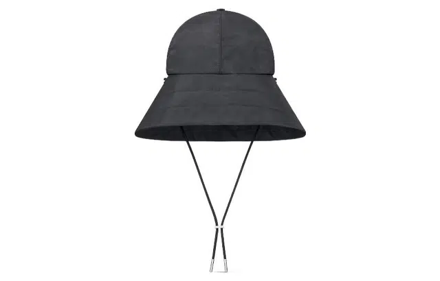 DIOR SOUWESTER